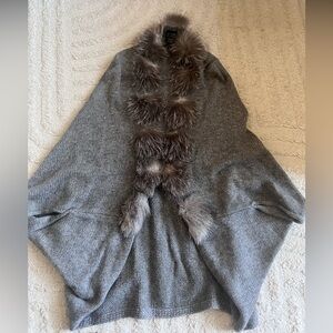 Gray wool cape sweater with fox Fur Trim S